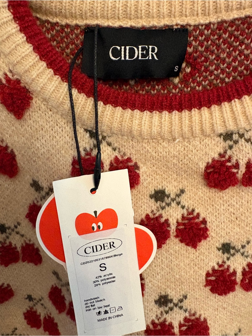 Cider Cream Sweater with Red Cherry Motif - Picture 3 of 4